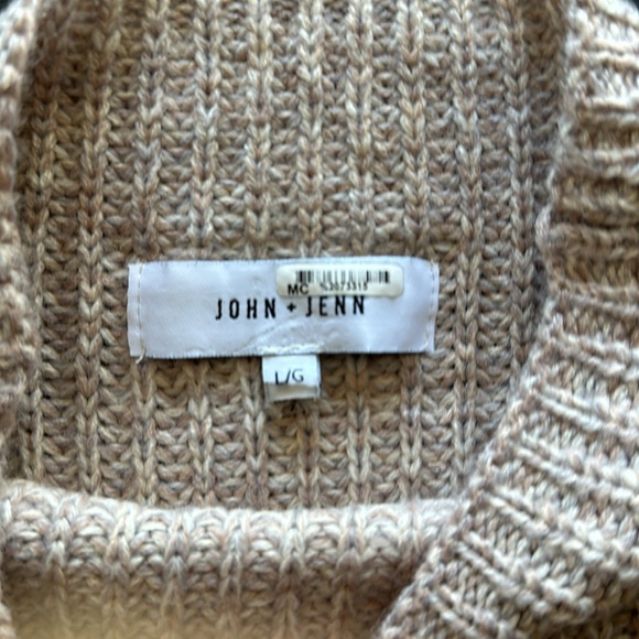 John + Jenn sweater - Picture 5 of 8